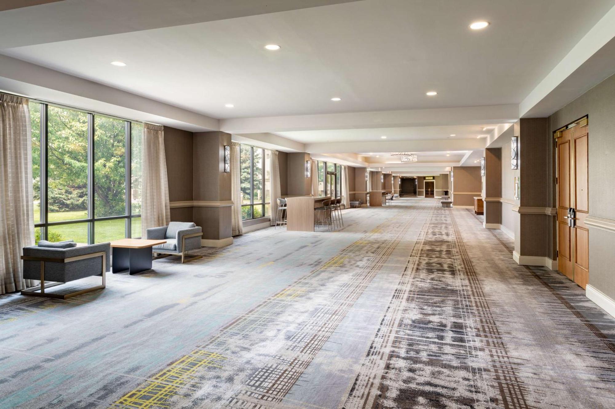Doubletree By Hilton Minneapolis Airport, Mn Hotel